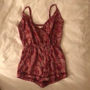 H&M Red flowery romper